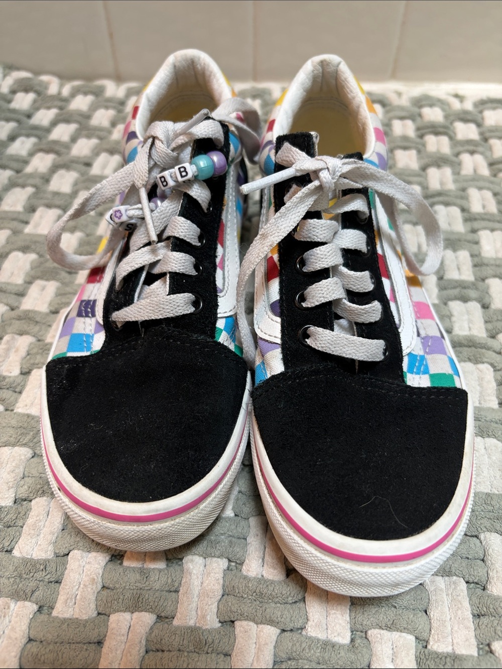 Kids Multicolor Checkered Low-Top Sneakers with Black Toe size 3